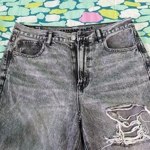 AE Mom Jean